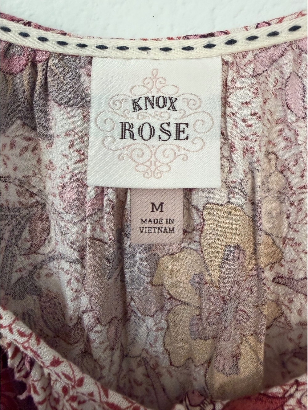Knox Rose 3/4 Balloon Sleeve Scoop Neck Button Up Boho Floral Blouse Size M - Picture 7 of 8